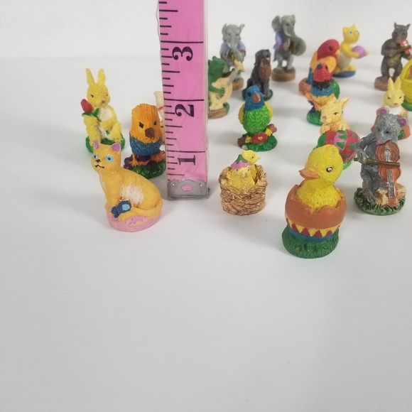 figures - Picture 5 of 6